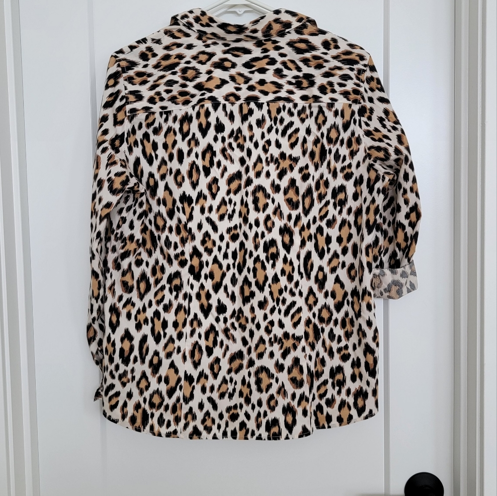 Blouse - Picture 2 of 4